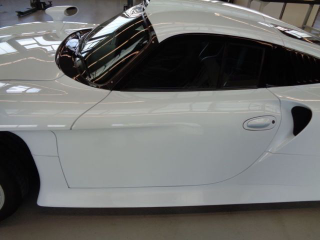 Illustration for article titled Buy This $7 Million Porsche 911 GT1. Buy It. C'mon. You Can Swing It